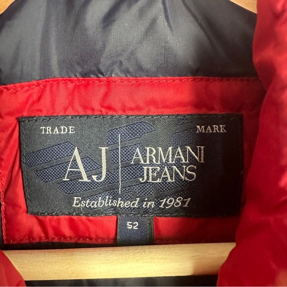 Armani Jeans Vibrant Red Quilted Jacket Men’s Size Large - Picture 7 of 16